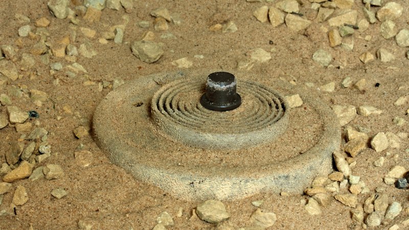 На кладбище в Наро-Фоминске нашли противопехотную мину