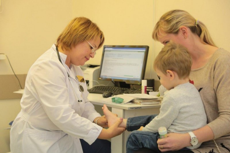 В Подмосковье врачи проведут онлайн-школы для родителей в мае