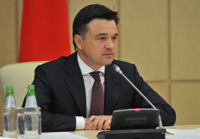 Губернатор Подмосковья начал обсуждать сроки отключения горячей воды