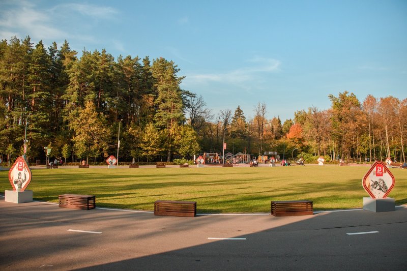 Округа с самыми благоустроенными парками назвали в Подмосковье