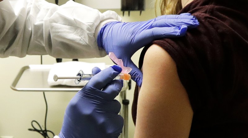 В Подмосковье начались клинические испытания новой вакцины от COVID-19