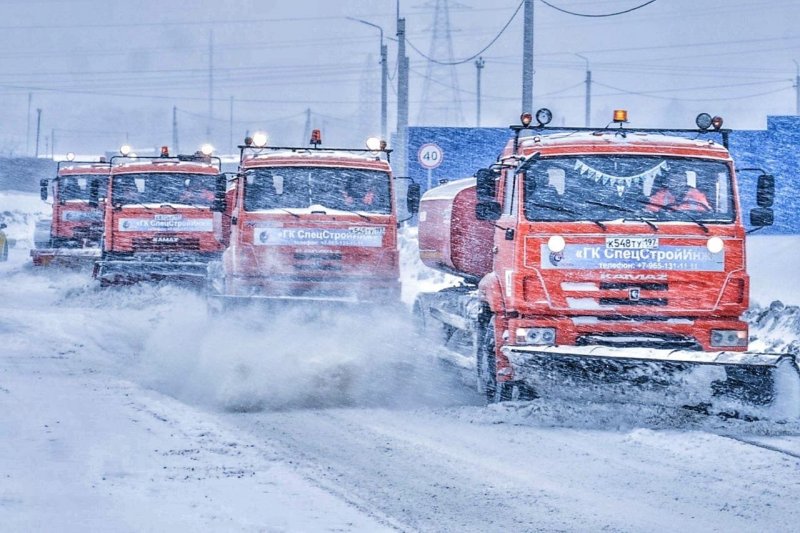 По поручению губернатора Подмосковья дорожные службы переведены в усиленный режим из-за снегопада