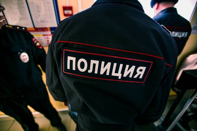 Помощника машиниста задержали после смерти пассажира, зажатого дверями электрички в Солнечногорске