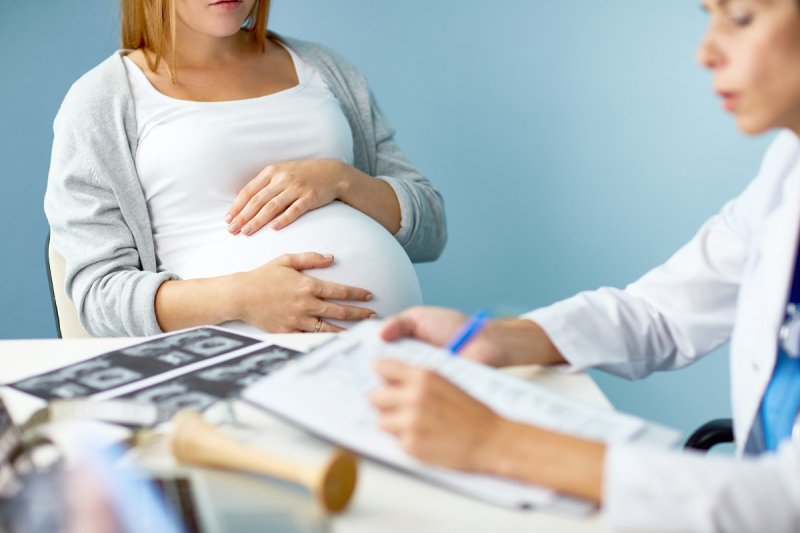Инновационный метод лечения беременных запатентовали в Подмосковье