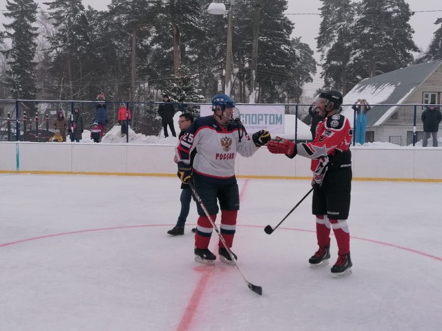 Более 150 игроков примут участие в Первенстве Пушкинского округа по хоккею с шайбой