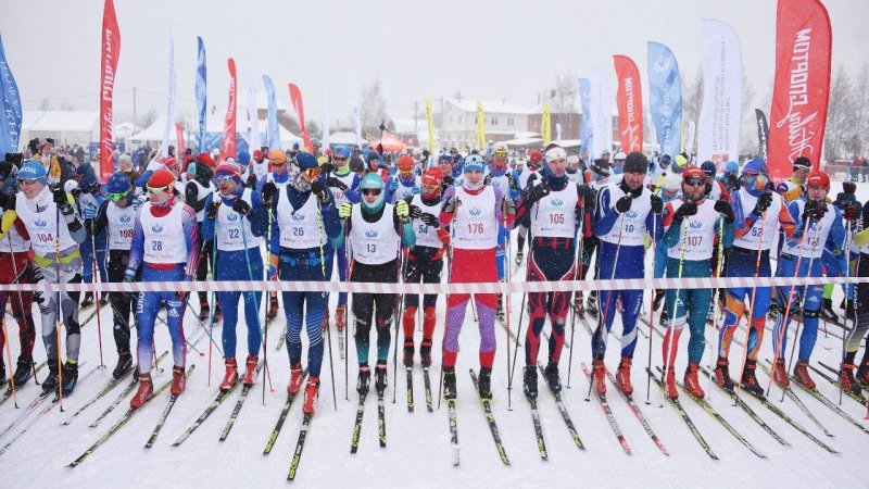 На старт марафона «Лыжня в Лавру» в Пушкино вышли более двух тысяч человек