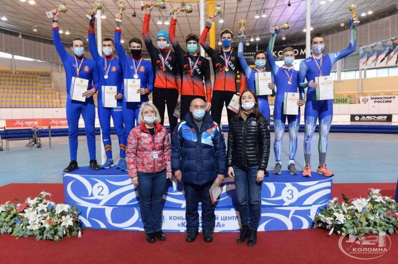 Подмосковные конькобежцы завоевали 11 медалей первенства России