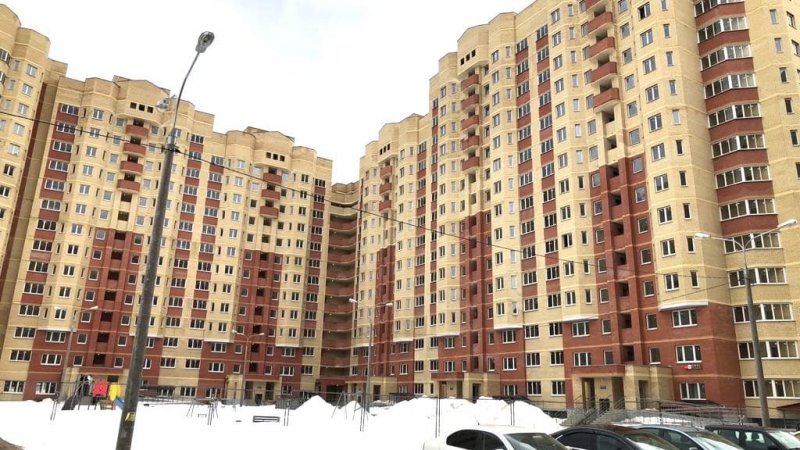 Почти 450 дольщиков дома в Балашихе, который возводили восемь лет, получат свои квартиры