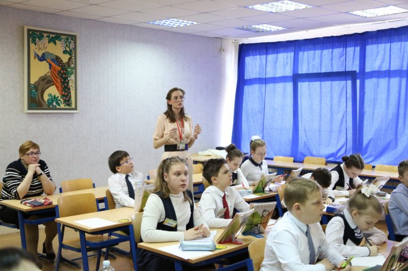 В Московской области выбирают лучшего учителя 