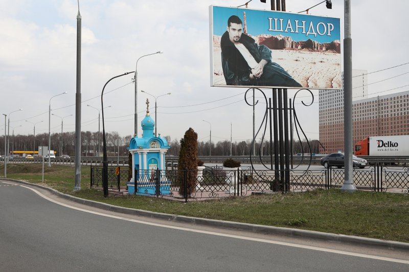 Подмосковные депутаты хотят запретить устанавливать у дорог памятники жертвам ДТП