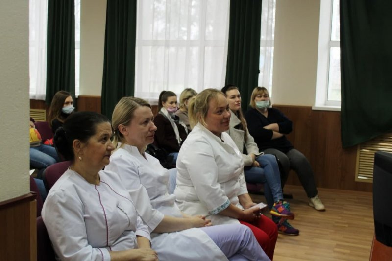 Врачи в Пушкино рассказали, что женщинам с тату на пояснице лучше отказаться от эпидуральной анастезии