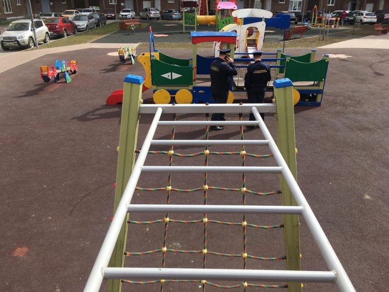 Госадмтехнадзор проверил содержание детских площадок в городском округе Пушкинский