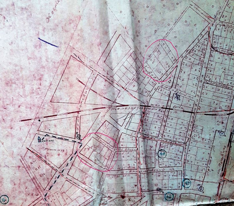 В архивном отделе хранится уникальная карта г. Пушкино за 1941 год. Две точки на карте западной части г. Пушкино связаны с историей  авиации.  Это улица Авиационная и Авиационный проезд.