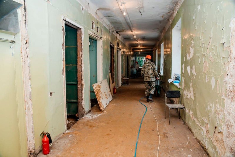 В Ивантеевке проверили ход ремонта зданий городской больницы