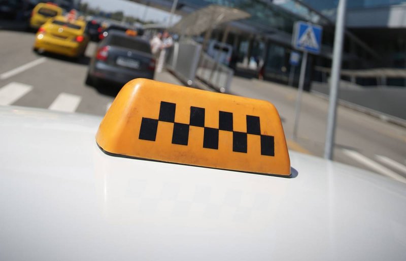 30 водителей такси отстранили от работы в Подмосковье из-за отсутствия QR-кодов