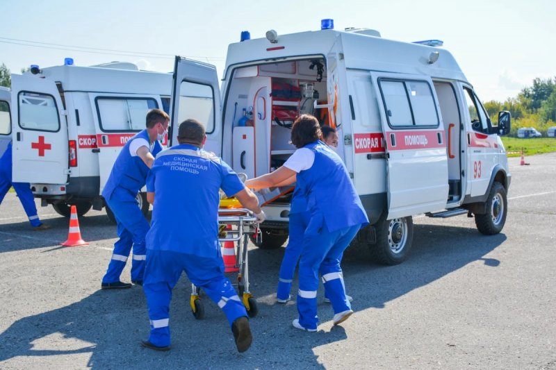 Мотоциклист попал в реанимацию после столкновения с грузовиком в Подольске