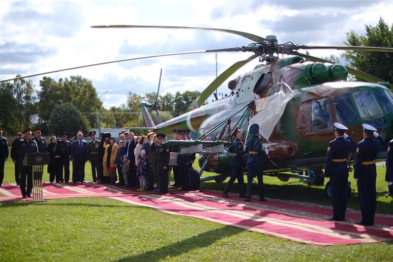 Вертолет Росгвардии назвали именем Героя России