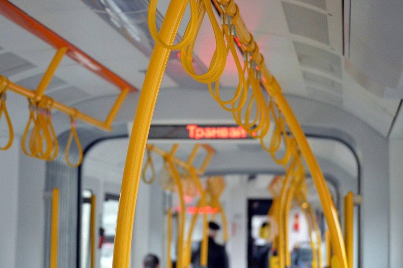 Бесплатный проезд в общественном транспорте продлили для льготников в Подмосковье