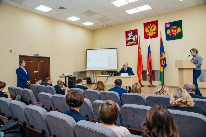 В Пушкино обсудили безопасность в школах и начало отопительного сезона