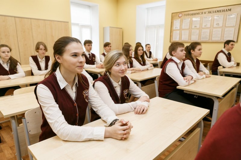 Одиннадцать школ Подмосковья вошли в число лучших России