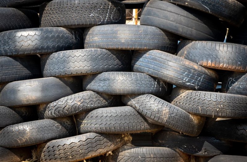 За десять дней акции «Мегабак» собрал 300 кубометров старых шин