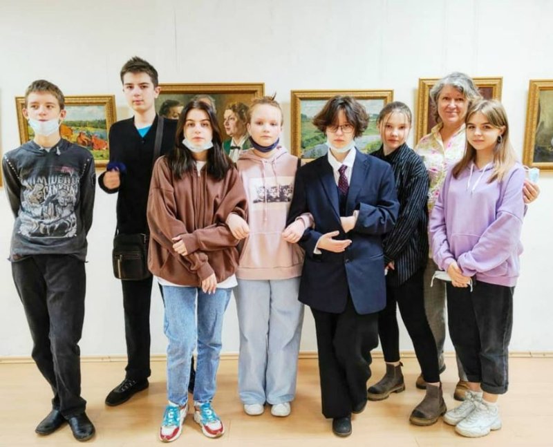 В картинной галерее Красноармейска открылась выставка Владимира Андрушкевича