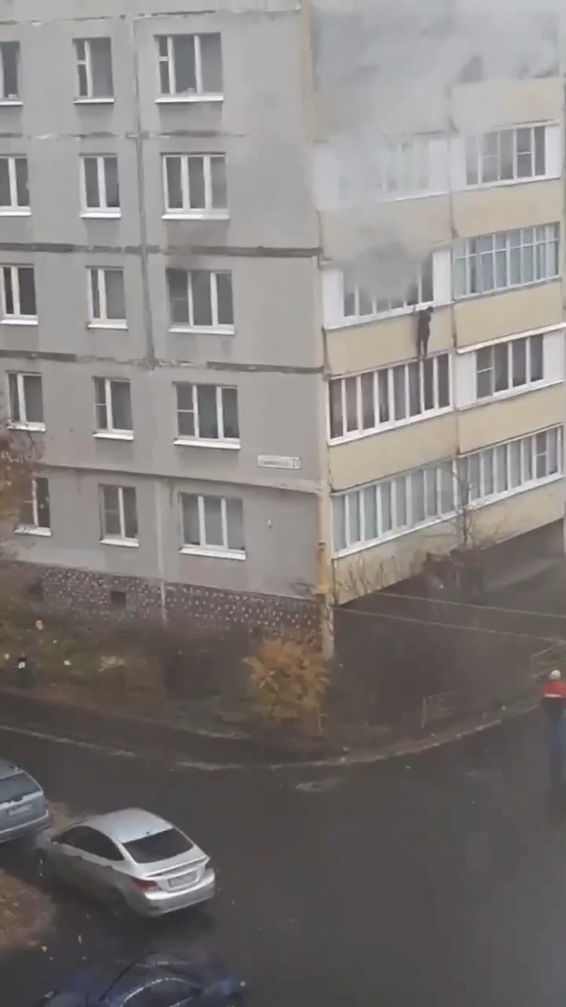 В Дзержинске ребенку пришлось прыгать из окна, чтобы спастись от пожара