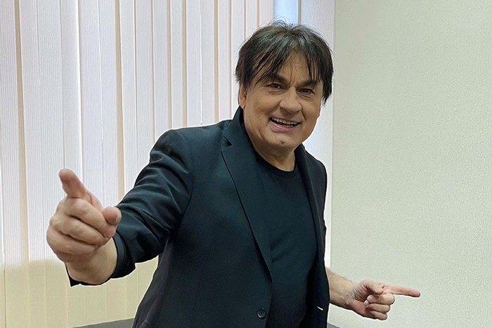 Житель Красногорска, известный певец Александр Серов, вылечился от коронавируса