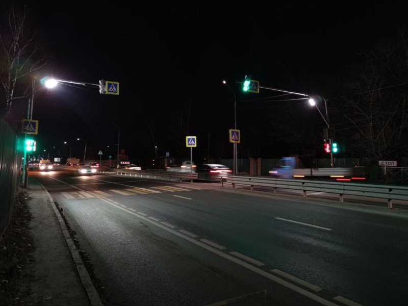 Более 400 пешеходных переходов в Подмосковье оборудовали направленной подсветкой