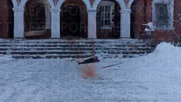 В Серпухове бывший воспитанник приходской школы принес самодельную бомбу и взорвал ее монастыре