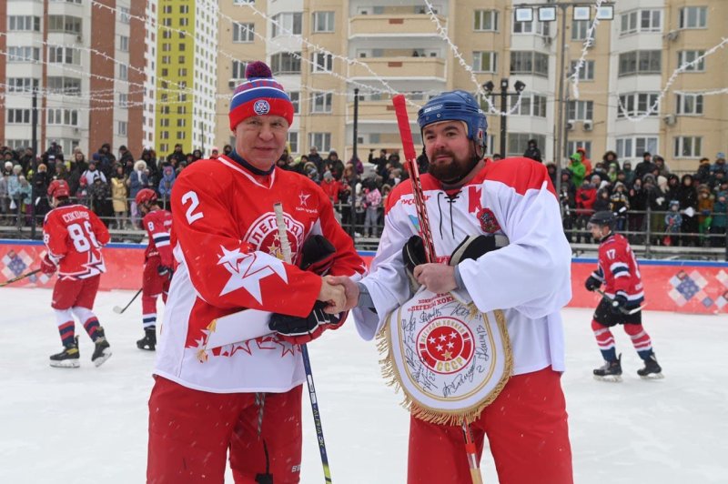 В Красногорске звезды мирового хоккея сыграли вничью с дворовой командой