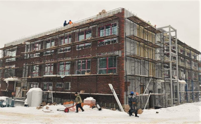 Завершается строительство еще одного корпуса гимназии имени Е.М. Примакова в Одинцово