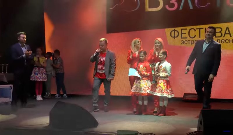 Пушкинская школьница стала лауреатом фестиваля эстрадной песни «Взлетай на крыльях таланта».