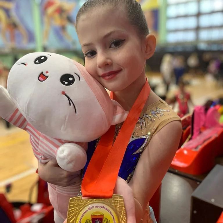 Ученица пушкинского лицея взяла золото на соревнованиях по художественной гимнастике