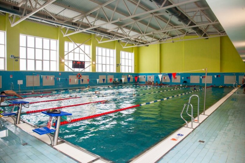 В Орехово-Зуево девочка во время тренировки едва не утонула в бассейне