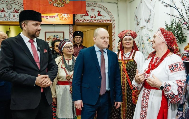 Глава Пушкинского округа посетил Интернациональный Дом дружбы