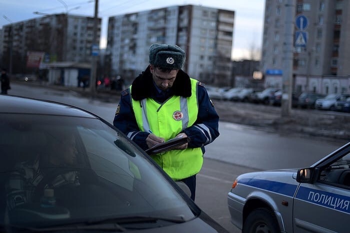 В период новогодних праздников автоинспекторы проверят дисциплинированность водителей в Московской области