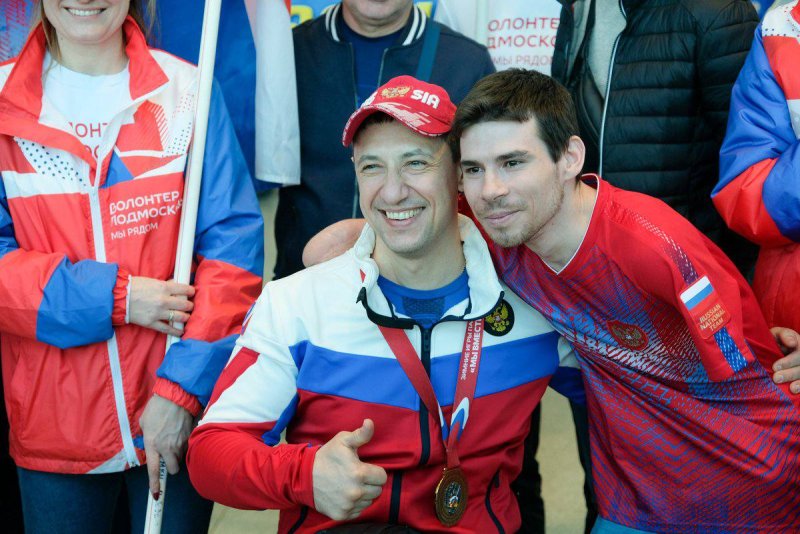 В Домодедово торжественно встретили подмосковных паралимпийцев