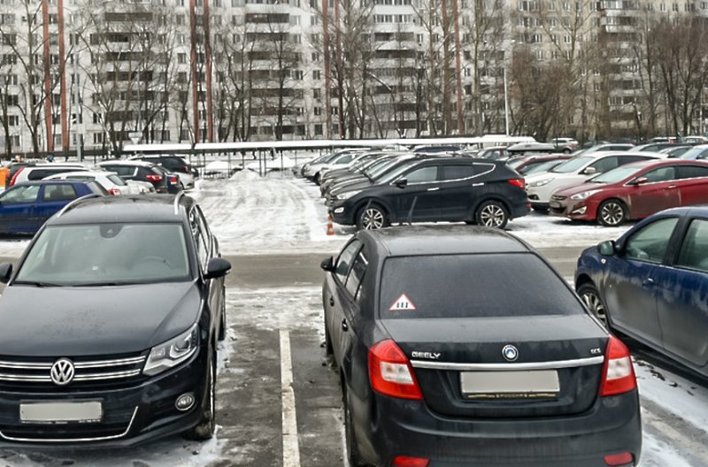 30 тысяч автомобилей отправились на штрафстоянки Подмосковья с начала года за нарушение правил парковки