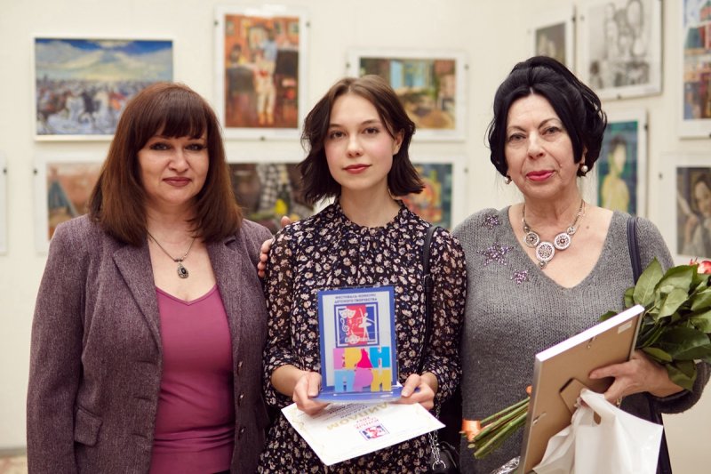 Выставка произведений детского творчества «Юные таланты-2022» открылась в Подольске