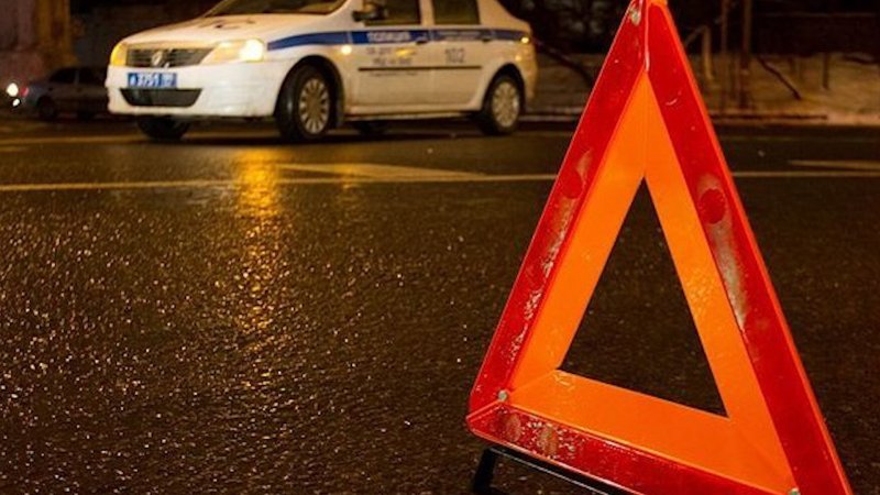 В Щелкове автомобиль на высокой скорости насмерть снес пешехода и скрылся с места аварии