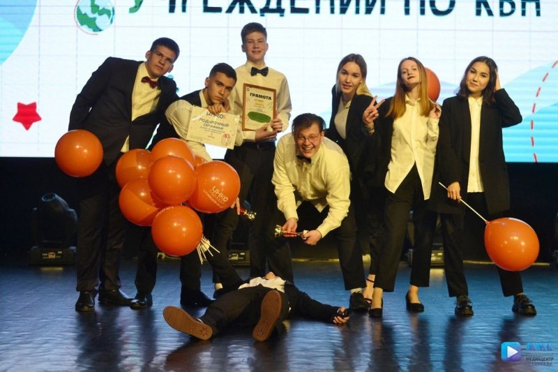 В Луховицах прошёл Кубок образовательных учреждений по КВН