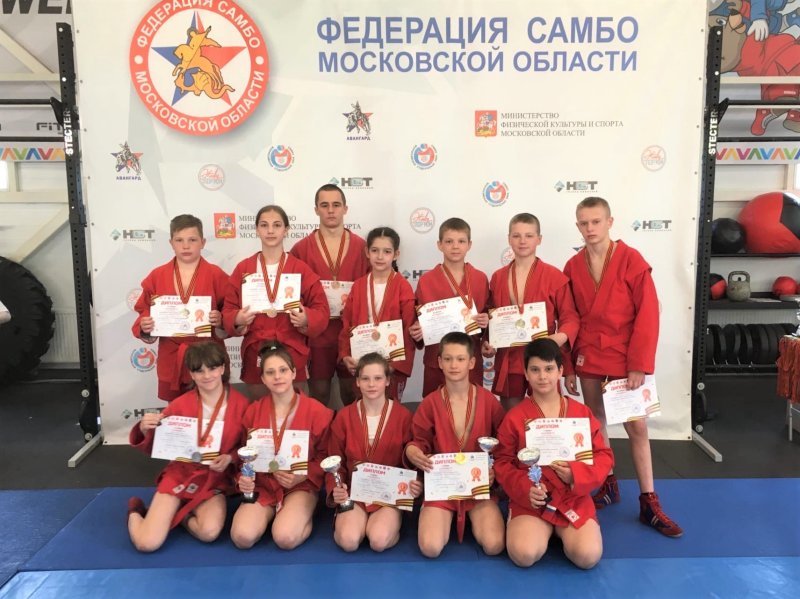 Пушкинские спортсмены стали призёрами и победителями соревнований по самбо