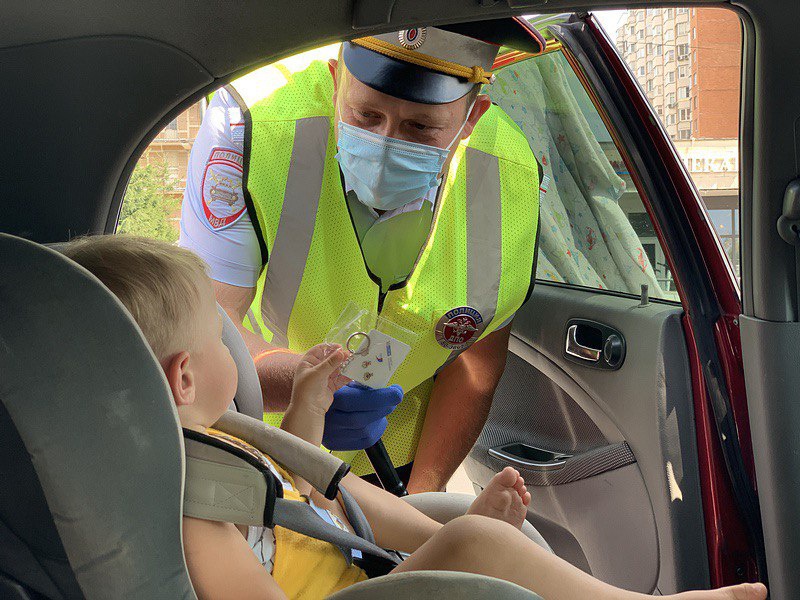 Безопасность детей в автотранспорте проверят пушкинские госавтоинспекторы