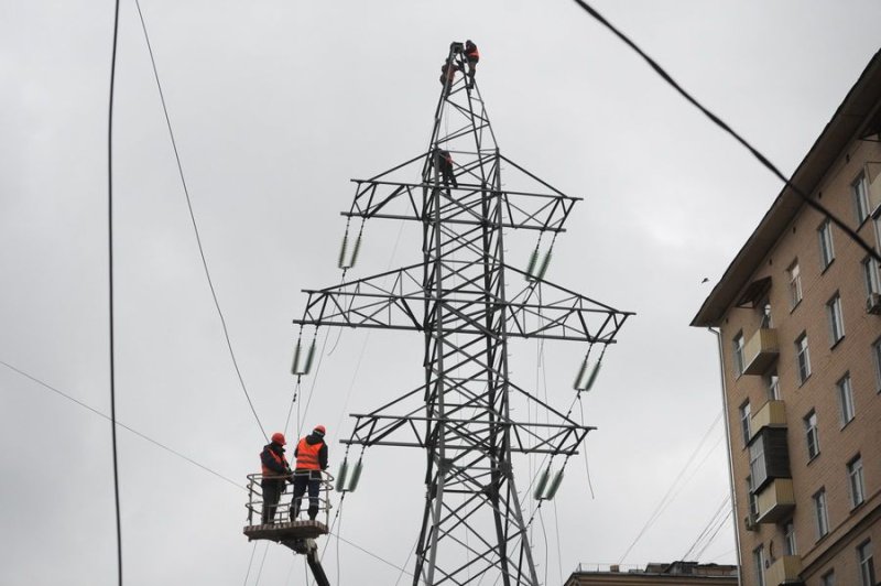 Энергетики в Пушкинском округе оперативно устранили последствия урагана