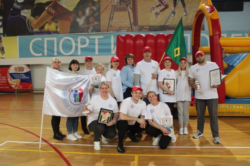 Пушкинские врачи приняли участие в спортивном празднике