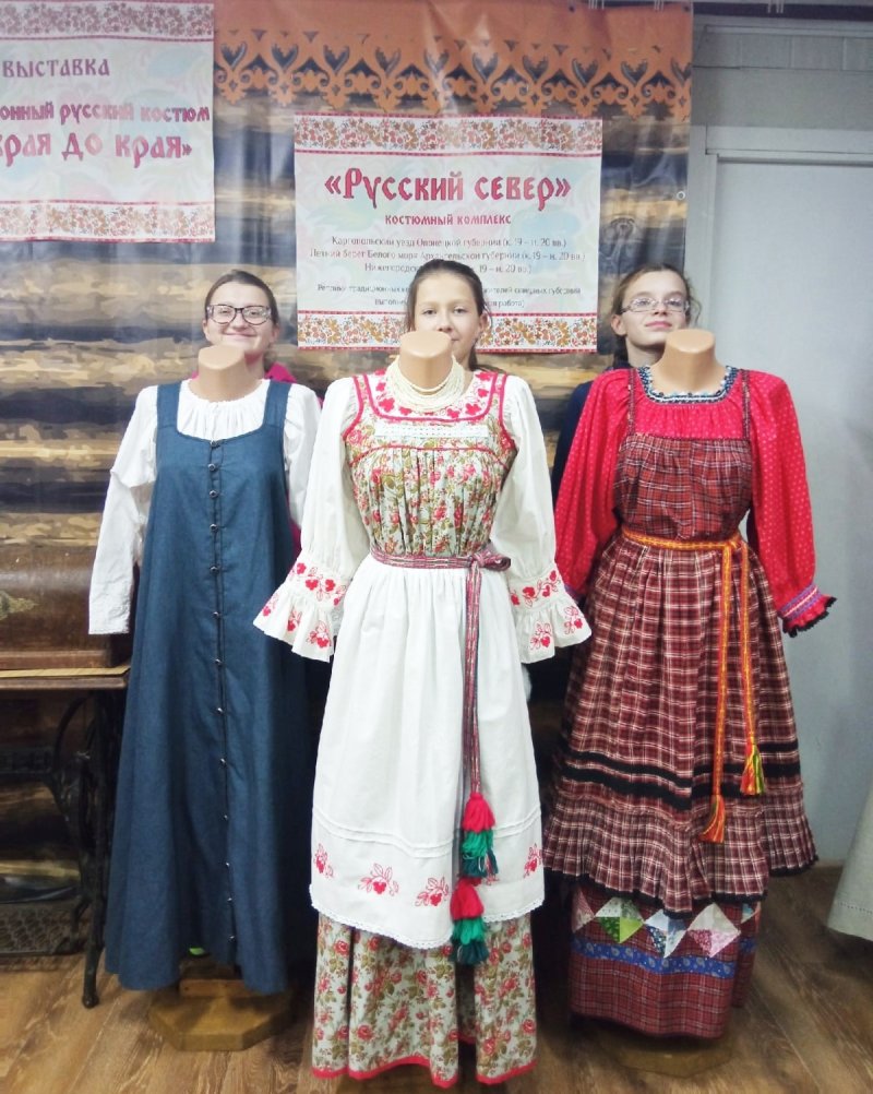 В Данилово открылась выставка народного традиционного костюма "От края до края"