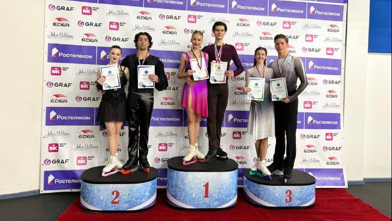 Подмосковные спортсмены завоевали серебро и бронзу на этапе Гран-при России по фигурному катанию