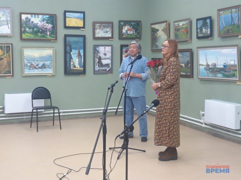В Пушкино проходит выставка ученицы студии Артура Ли художницы Лилии Фадеевой