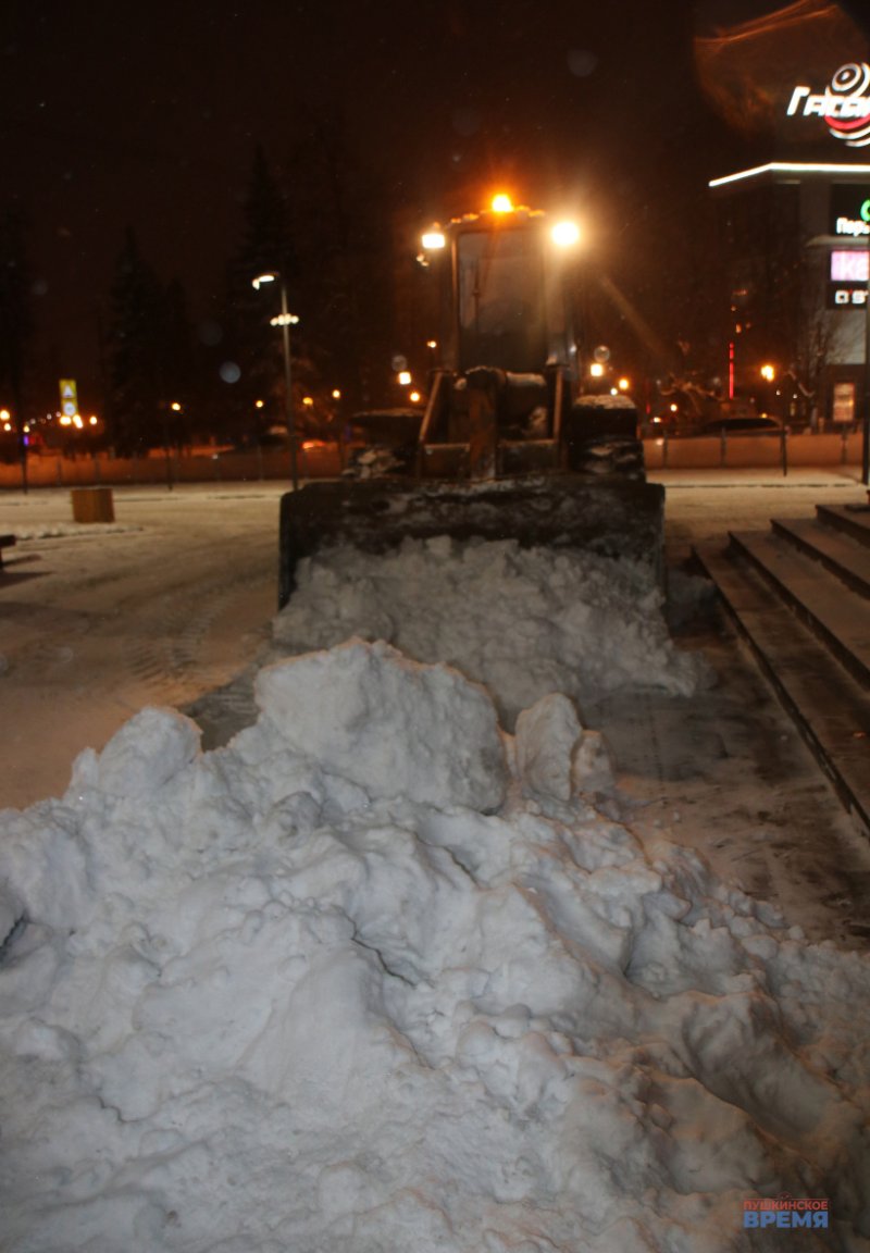 Около 500 кубов снега вывезли из Ивантеевки за выходные